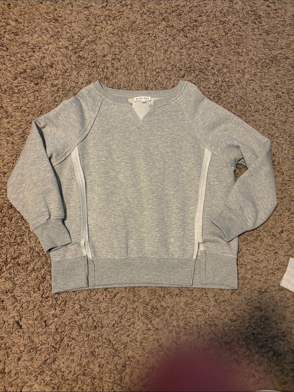 Olive & Oak Light Grey Crewneck Sweatshirt with Side slits